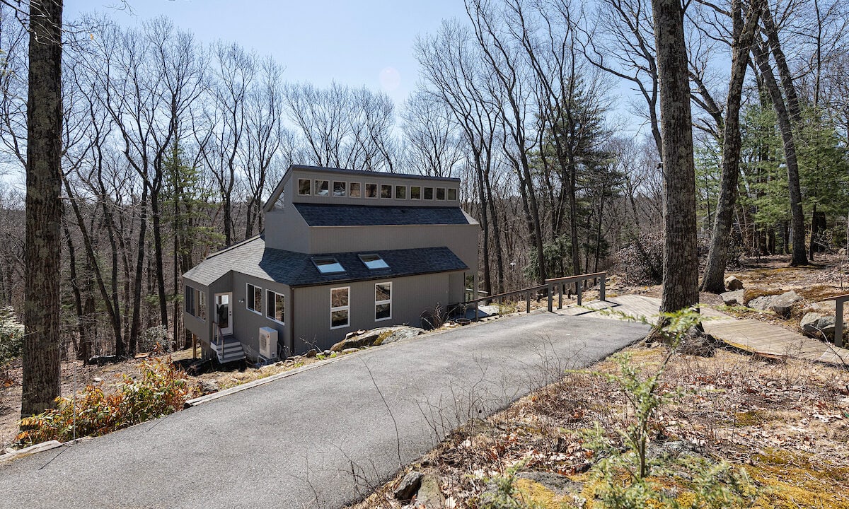 07_15JuniperRidge_Booth